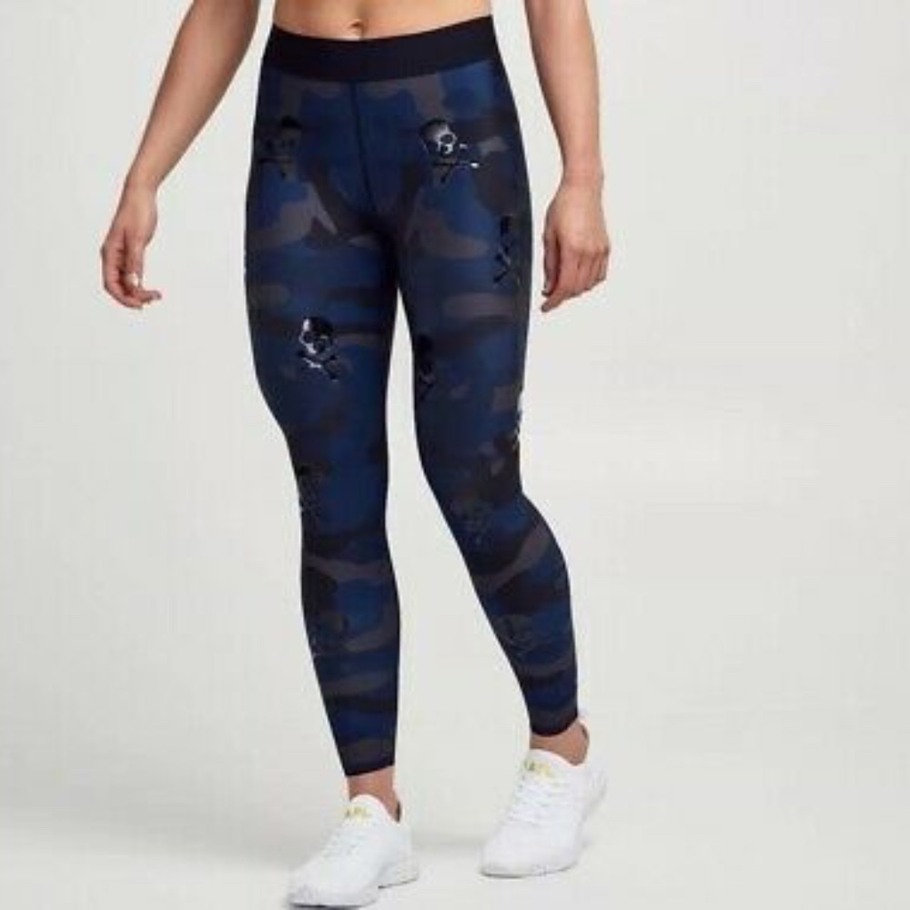Soul cycle x Ultracor camo skull legging M